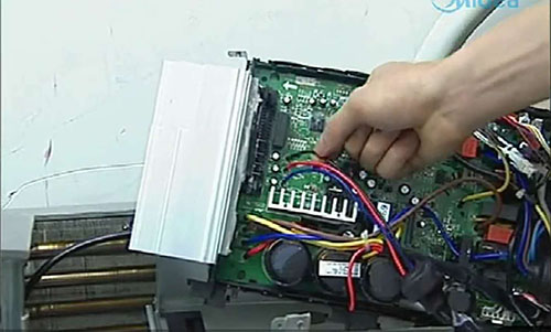 石泉美的空调电话是多少